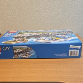 LEGO City Police 60045 Police Patrol 408 pcs Modular Build Easy Start