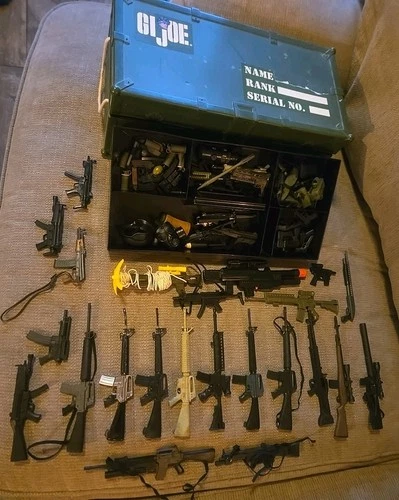 Gi Joe Vintage 1990s Footlocker with Accessories Lot For 12" Action Figures