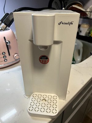 USED Countertop Water Filtration System Instant Hot Water Filter- Frizzlife T900