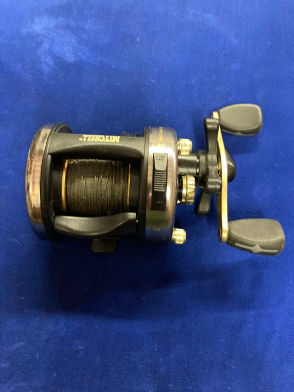 Mitchell AT300W baitcasting fishing reel