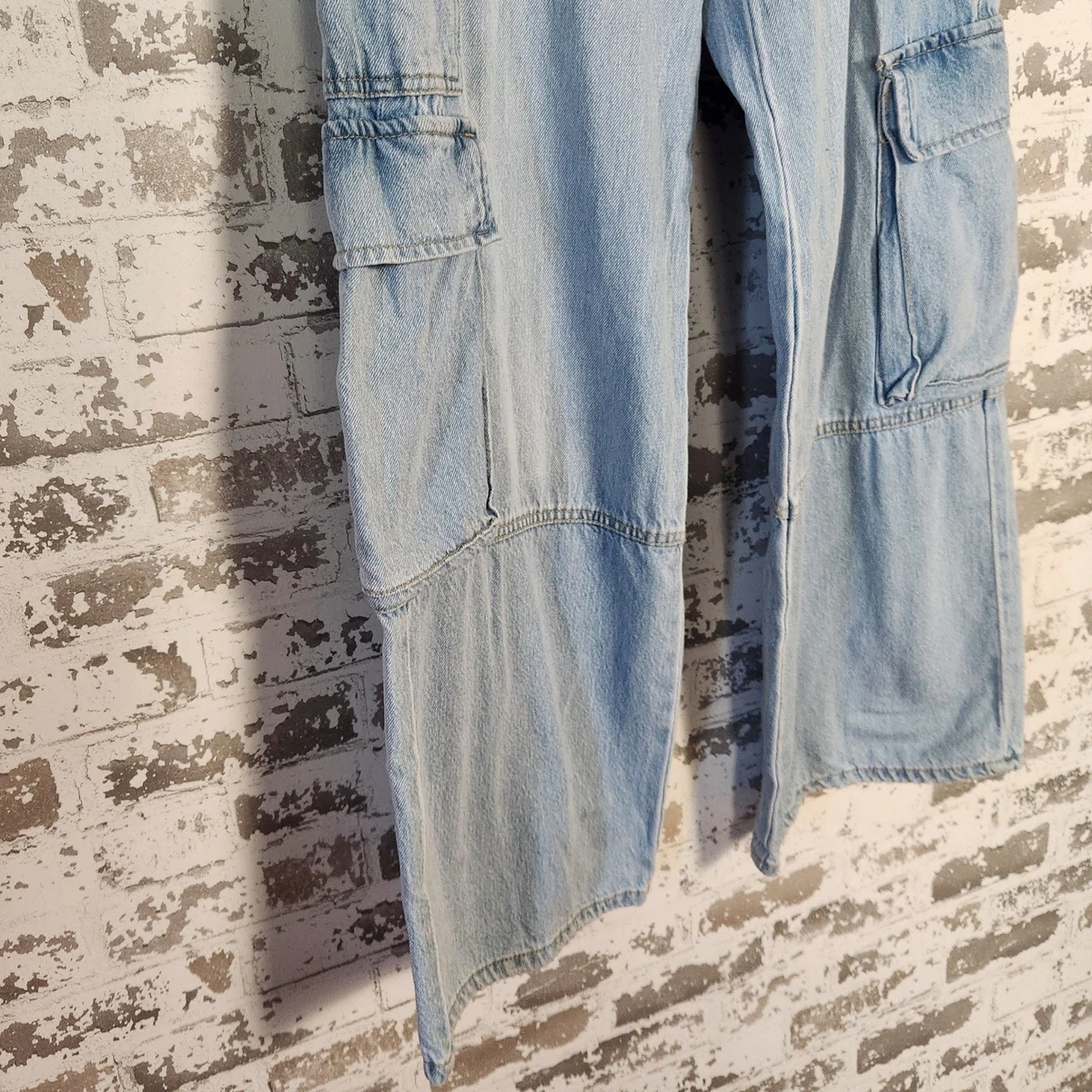 Pantalones de mezclilla cargo Forever 21 Premium para mujer talla 27 calce relajado bolsillos para piernas rectas