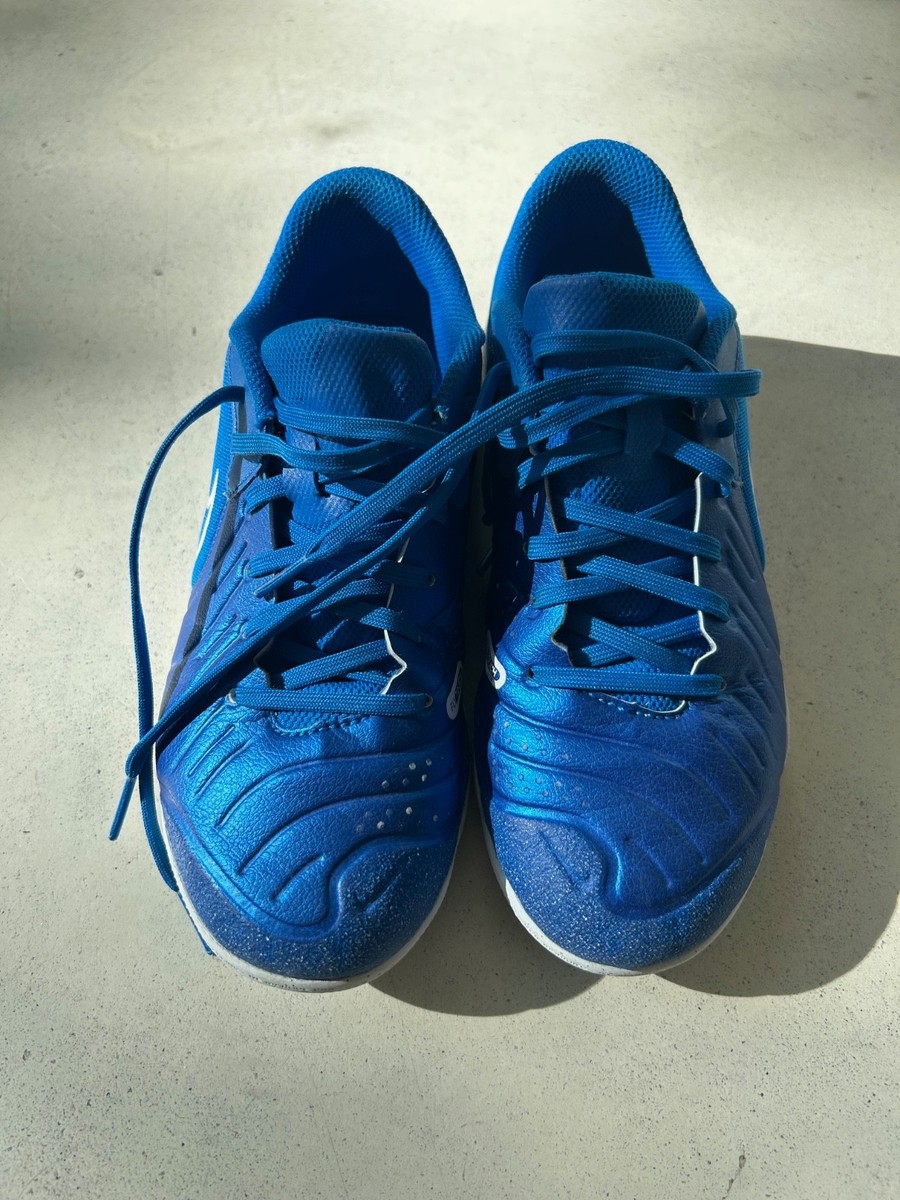 NIKE Kinder Fussball-Hallenschuhe JR LEGEND 10 ACADEMY IC, 37