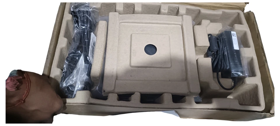 Dell EMC SD-WAN Edge 610 New open Box - Image 2 of 4