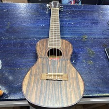 Amahi Ukulele UK990C Concert Preowned Preloved Lovely Little Uke 