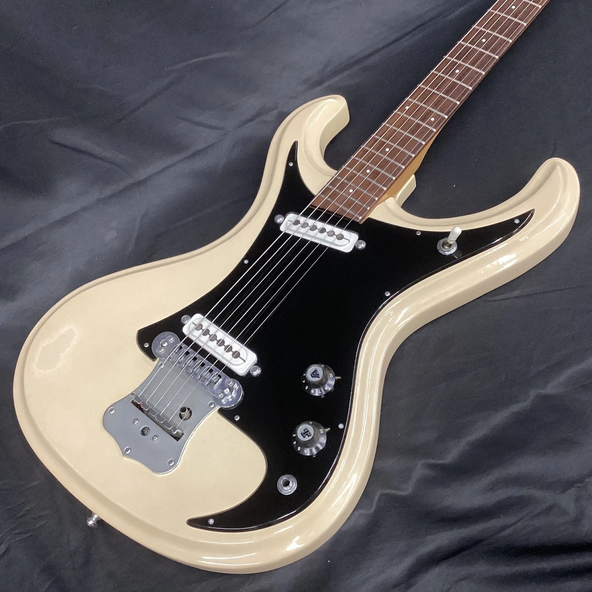 Preços baixos em Guyatone Guitarras e Baixos | eBay