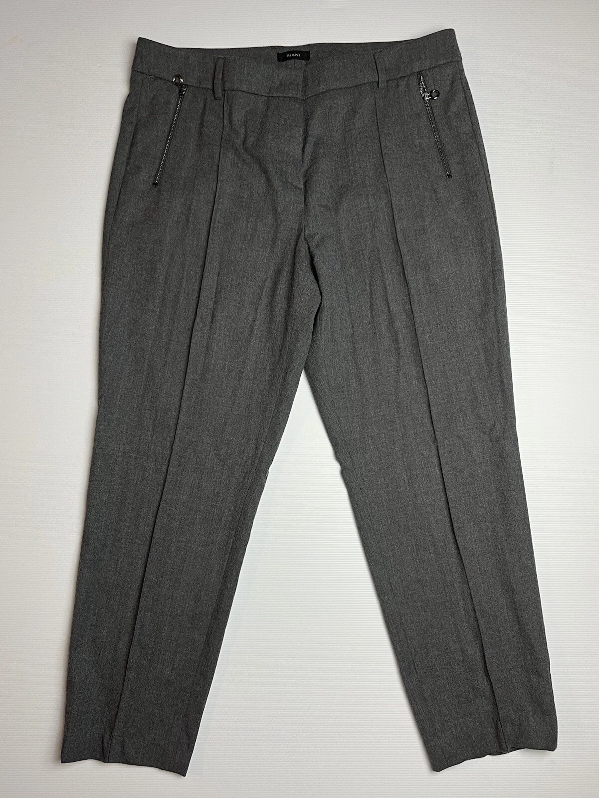 Riani Trousers Pants 97% Wool Pleated With Zip Pockets Dark Grey Size 12 US