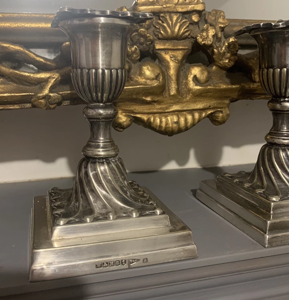 Par de candelabros antiguos enchapados en plata Walker & Hall de calidad del siglo XIX Foto 2 de 4