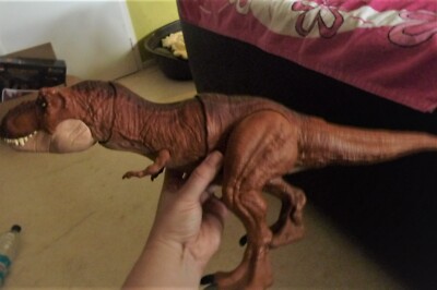 Figur Figur Dinosaurier Tyrannosaurus Trash n Throw Jurassic World