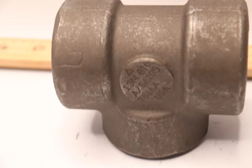 Tee Black Forged Steel Class 3000 1" - Image 2 of 4