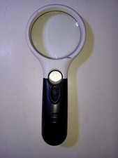 Handheld LED Magnifying Glass Portable 3in Lens Black White Lighted