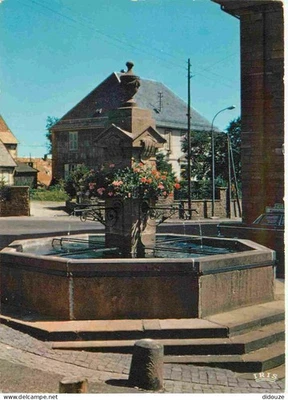 Carte Postale - 67 - Grendelbruch - Fontaine et le presbytère - CPM - Voir Scans - Photo 1/2