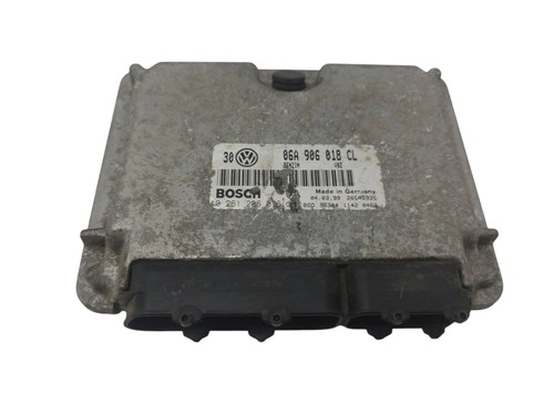 VW GOLF IV 1J1 Motorsteuergerät ECU 06A906018CL 1.80 Petrol 2000 29538254