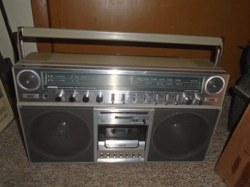 Vintage Panasonic RX 5250 AM/FM Cassette Recorder Boombox