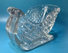 SANTA SLEIGH CENTERPIECE Christmas CANDY DISH Clear 24% LEAD CRYSTAL Heavy