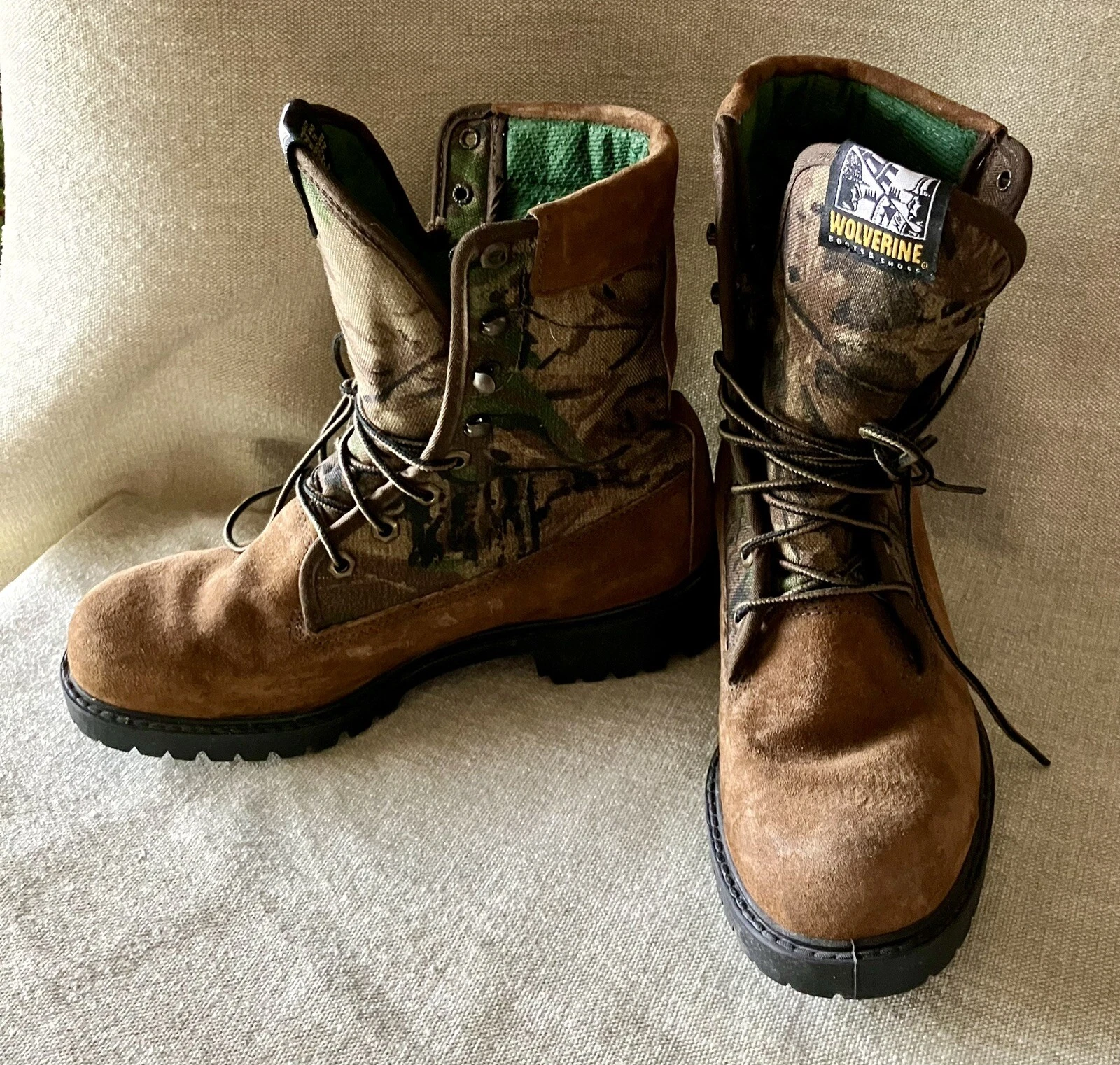 Sz 7 Wolverine Boots Thinsulate Real Tree Camo Camouflage Oil Resistant Sole SEE