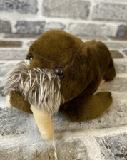 Vintage 1975 DAKIN Plush 9" WALRUS Brown Nutshell Stuffed Animal Tusk Korea