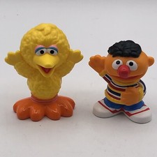Sesame Workshop 2018 Big Bird And Ernie Figures Hasbro V-3521F