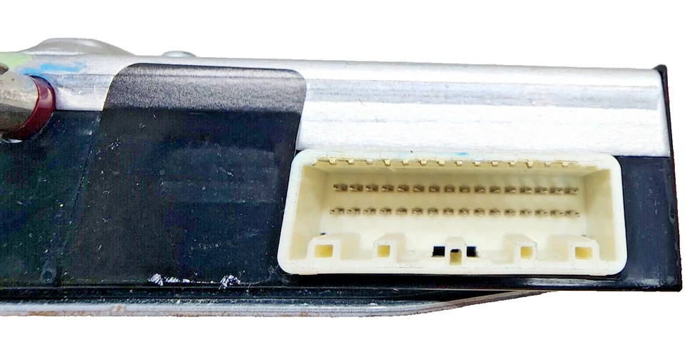 Módulo de comunicación Hyundai Sonata Telematics Blue Link 2015-2017 96510-C2500 O Foto 4 de 4