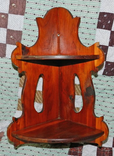 TOLLES ANTIKES/VINTAGE PRIMITIVES HANDGEFERTIGTES HOLZ ECKREGAL!! - Bild 2 von 5