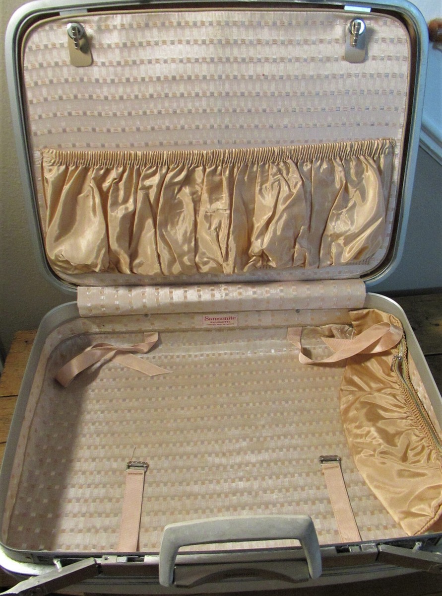 VTG 1960 Samsonite White Silhouette Luggage Hard Shell 20 VTG 1960 Samsonite White Silhouette Luggage Hard Shell 20