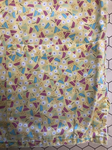 SB Scrubs Large Soft Nurse Scrub Yellow Patterned 80’s Themed Top - Picture 5 of 8