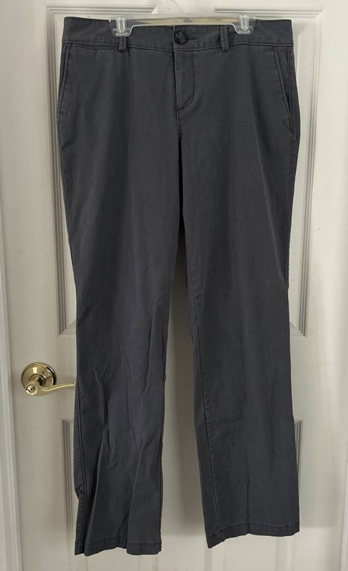 WOMEN'S GRAY COTTON LONG PANTS - BY: DOCKERS -- SIZE : 8