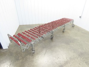 NestaFlex 376  30"W x 12' 8" Expandable Gravity Flex Conveyor Plastic Skatewheel