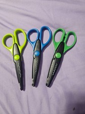photo edger scissors 3 different styles. Black green blue greenish