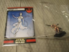 Star Wars Miniatures Princess Leia Captive 12/60 Card and Figure - New