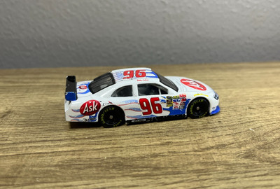 2009 - #96 Bobby Labonte Ask.com Custom NASCAR - 1:64 Diecast Race Car - VG