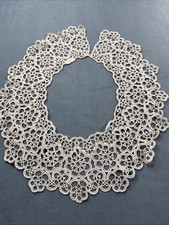 Vintage Tatted Lace Collar Cotton Floral Medallion Hong Kong Button Close
