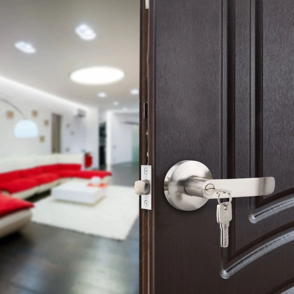 Internal Door Handle Entry Cloakroom Bedroom Door Lever Lock Set Kit With Keys - Image 2 of 4