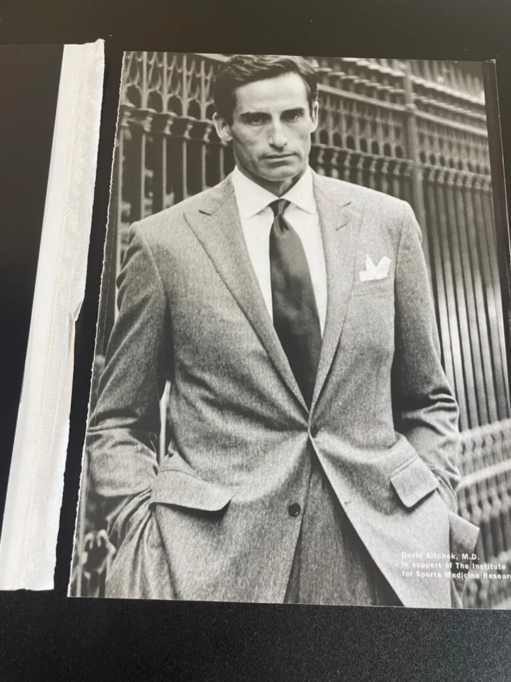 Ralph Lauren Etiqueta Púrpura 3 Páginas Revista Anuncio 2001 Trajes Foto 3 de 4