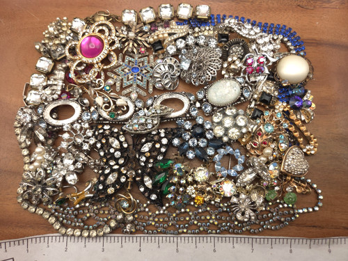 Vintage-Now 40+ Piece BROKEN CRAFT Colorful Rhinestone Jewelry Making Lot #1