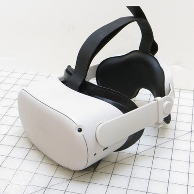 Oculus Quest 2 Virtual Reality VR Headset - No controllers