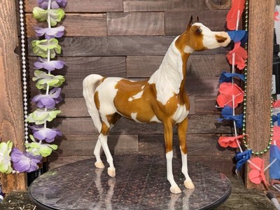 Breyer Model Horse Show Stance Arabian Impress Me Knot Flashy Palomino Pint CM=)