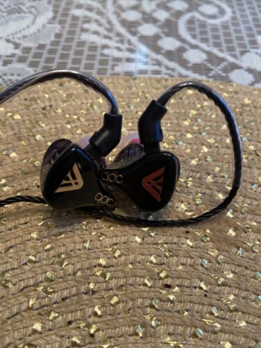 QDC Anole VX Limited Edition Moon Audio Earbuds  No Reserve Auction - Afbeelding 1 van 12