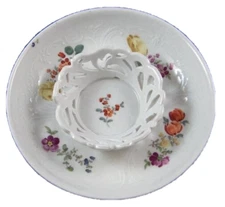 Antique 18thC Meissen Porcelain Trembleuse Saucer Porzellan Untertasse German