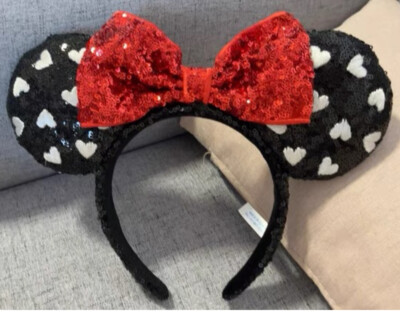 Disney.Parks Valentine's Day White Heart Black Sequin Red Bow Ears Headband NWT