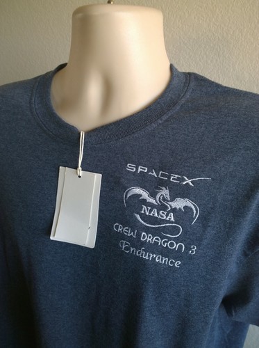 LARGE SPACEX NASA T SHIRT CREW DRAGON 3 