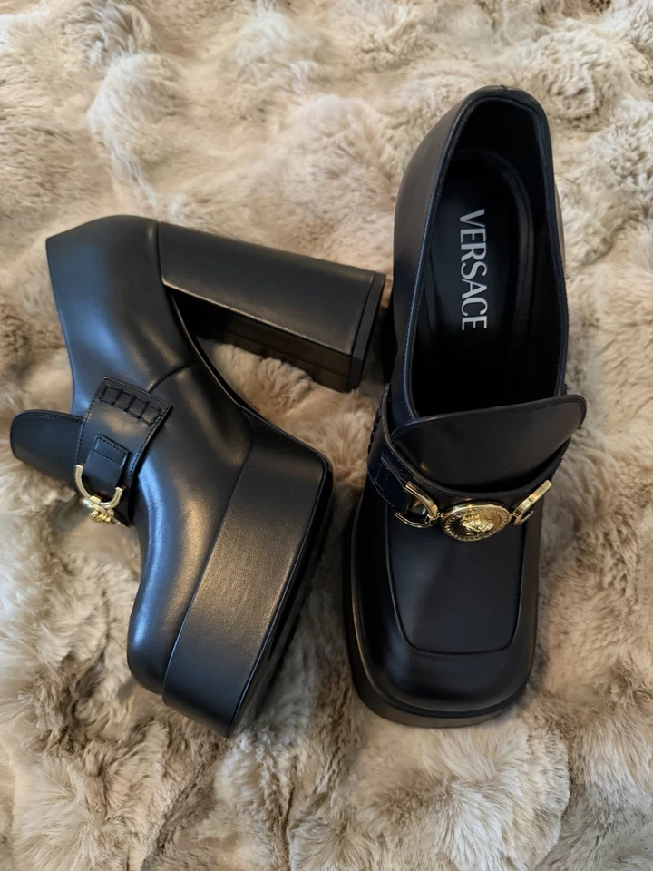 Versace Mules Talla 39.5 EU Cuero Negro Excelente Estado Auténticas Foto 2 de 4
