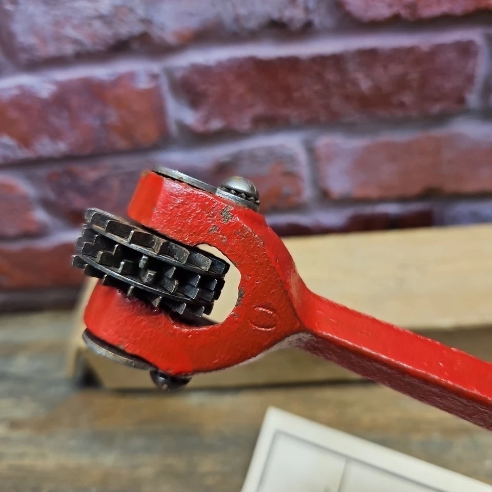 Desmond Huntington No 0 11210 Hand Tool Dresser Grinder - Image 4 of 4