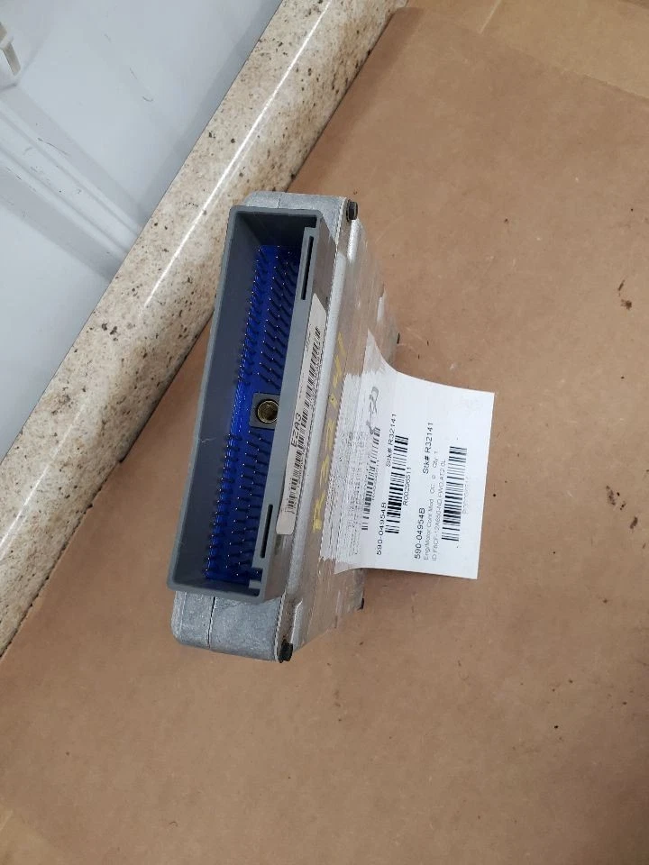 Engine ECM Electronic Control Module Below Center Dash Fits 98 ESCORT 296511 - Image 2 of 4