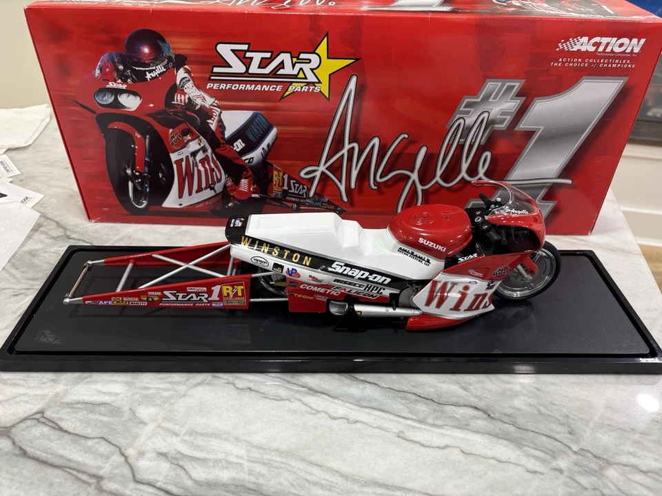 Angelle Seeling 2001 Winston Pro Stock Drag Bike 1:9 Diecast NHRA Display Case - Image 3 of 4