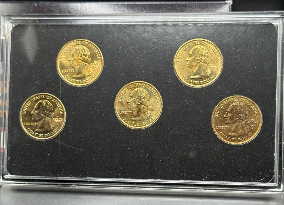 2004 US Mint Proof Set + Gold-Plated State Quarters Bonus | 11-Coin Proof Set - Image 3 of 4