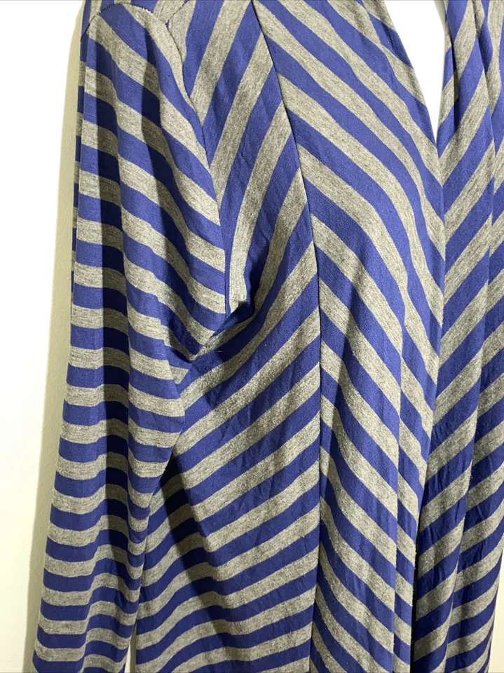 Red Haute Women’s Striped  Asymmetrical Open Cardigan Gray Blue Size Large - Изображение 2 из 4