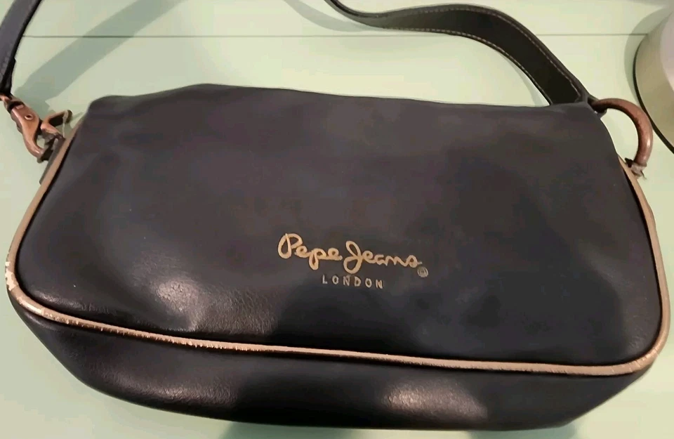 Pepe Jeans London 手提包 手包 黑色 装饰扣 铜 铬拉链上衣 — 第 2/4 张图片