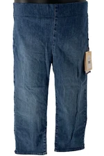 NYDJ Spanspring Pull-On Dakota Capri Jeans Caliente