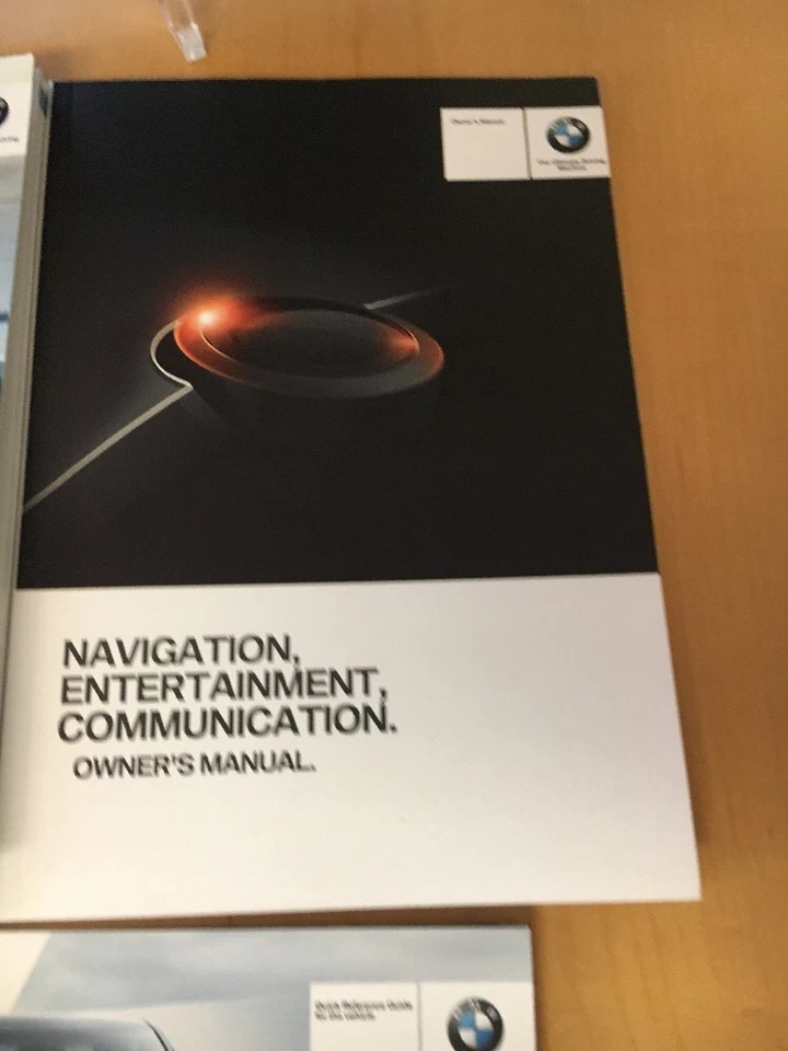 Conjunto completo de livros de navegação 2012 BMW 528I série 5 manuais do proprietário - Imagem 3 de 4