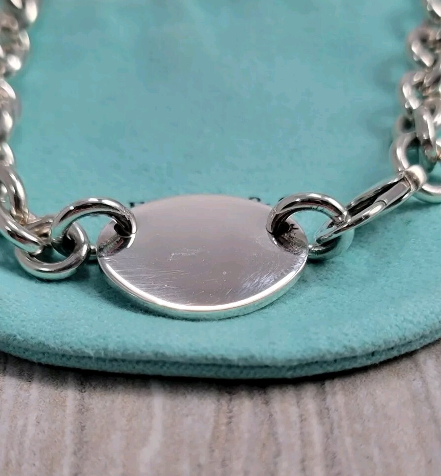Tiffany & Co Sterling Silver Return to Tiffany Oval Tag Link Tiffany & Co Sterling Silver Return to Tiffany Oval Tag Link